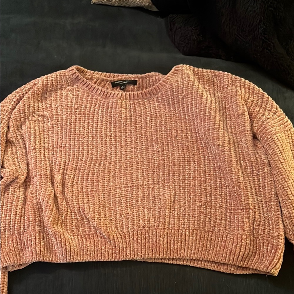 Romeo & Juliet Couture Pink Crew Neck Sweater